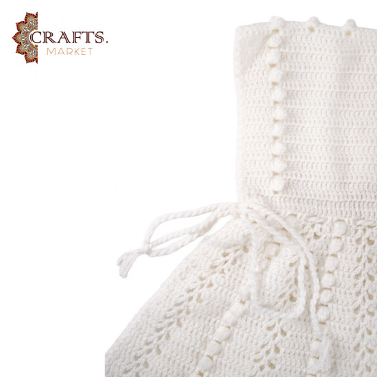 برنص أطفال من الصوف مصنوع يدوياً برنص أطفال من الصوف مصنوع يدوياً