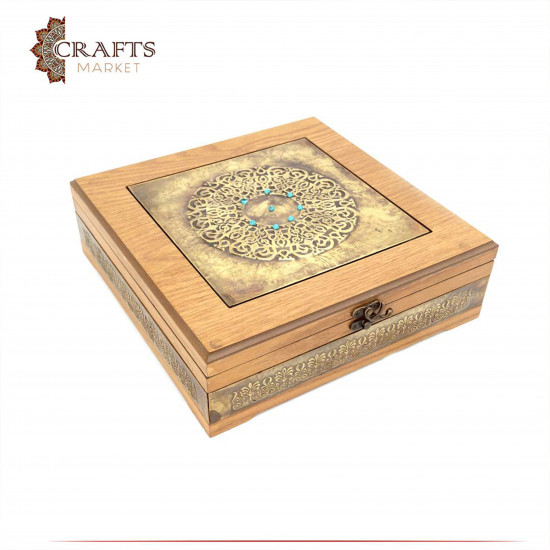 A wooden box with Andalusian Decoration