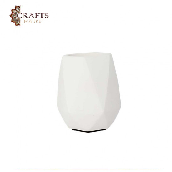 Hexagonal cement vase for pens - white color