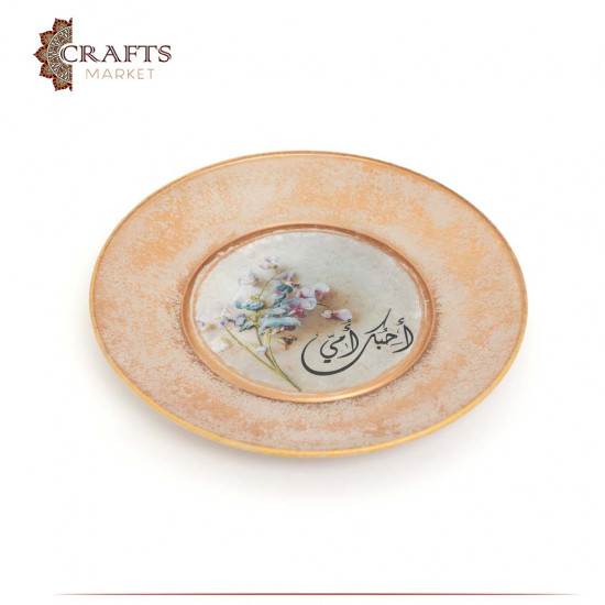 A serving plate with the phrase “I love you mom”