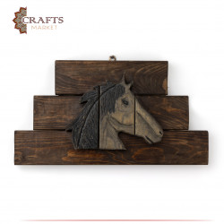 Wooden pendant with horse head design