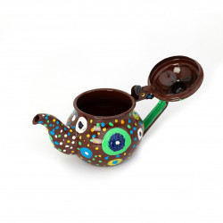 ديكور طاولة بتصميم ابريق شاي صغير من الماندالا