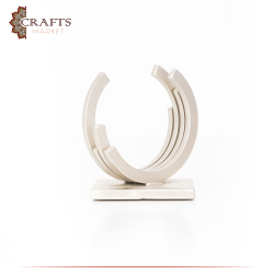  Handmade Silver Metal Table Décor with a Horseshoe design 