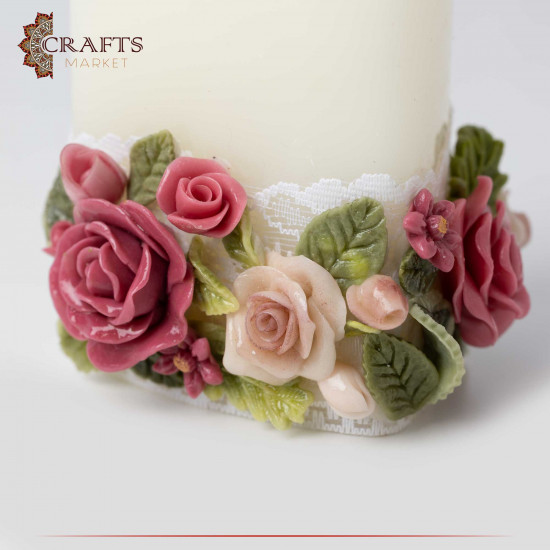 Luxury Triangular Candle with a Ceramic Roses Design
