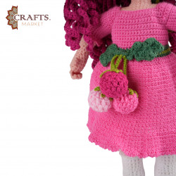 دمية باربي" توت العليق "مصنوعة يدوياً دمية باربي" توت العليق "مصنوعة يدوياً