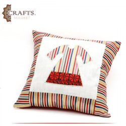 Handmade Embroidery Pillow Cover with Traditional Thobe Design